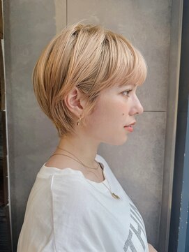 トルネード(TORNADO) 丸みショートハイトーンマッシュ大人ショートひし形K20250811