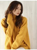 秋の大人美人◎ロングヘア巻き髪前髪なし艶カラー