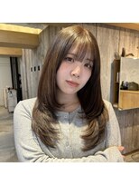 ドルセ(Dulce) オリーブベージュ×ロングレイヤー
