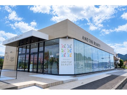 アンドザビューティ(AND THE BEAUTY)の写真