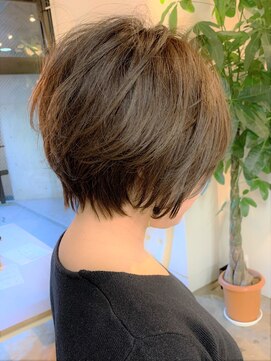 ショートオンリーサロントス(short only salon TOSS) 【ボリューム悩み改善】大人可愛いふっくら春ショートボブ