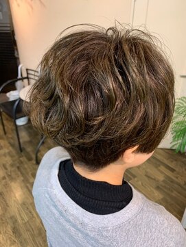 ヘアーオアシス アクロポリス(HAIR OASIS ACROPOLIS) 白髪＆クせ毛の方におすすめショート！