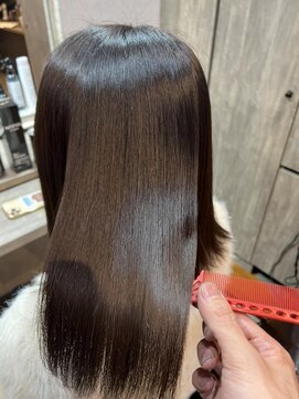イーラヘアー(ERA HAIR) 艶々極上髪質改善トリートメント×ダークグレージュ