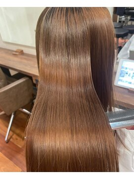 キュア 表参道(CURE) 黒髪/グレージュカラー/ココアベージュ/ヘルシーロング[表参道]