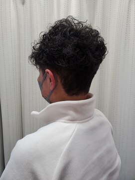 美容室ロゼ 上名古屋店 2ブロ　ショート