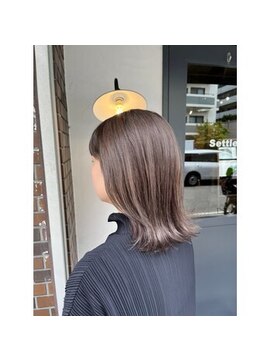 セトル(Settle) ミルクティーグレージュ(グレージュカラー)