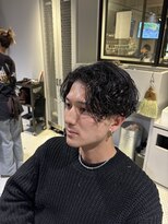 フランクスバーバーザスタンド(Frank’s barber the stand)&nbsp;メンズツーブロックパーマスパイラルバーバーF