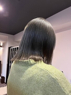 プリュム(Plume.) オリーブグレー