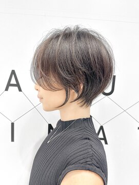 ハルキミナト ジャパン ヨコハマ(HARUKI MINATO japan YOKOHAMA) 大人ショート/レイヤー/髪質改善/白髪ぼかし/レイヤー/横浜