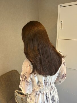 エル 新小岩(elu) 美髪/ワイドバング/レイヤーカット/くすみベージュ/新小岩駅