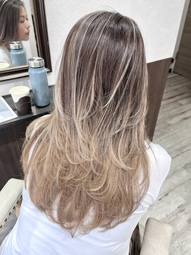 ベルヘアーデザイン 堺東(Belle hair Design) コントラストハイライト/バレイヤージュ/外国人風/堺東