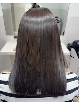 サロウィン 那覇店(SALOWIN) 極上の艶髪トリートメント