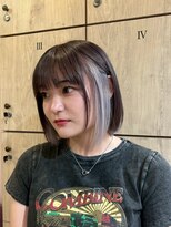 クレエ ヘアー デザイン(creer hair design)&nbsp;シルバーイヤリングカラー×小顔ストレートボブスタイル20代30代