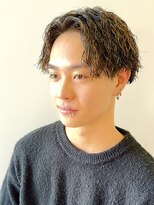 イーストハムアネーロ(EAST HAM anello) メンズパーマ/ツイストスパイラル/センターパート/ハイライト