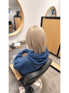 ハイク(HYKE) ホワイトブロンド