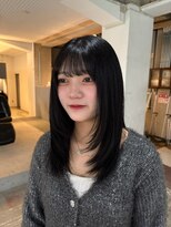 ヒペリカム(hypericum)&nbsp;和歌山／顔まわりレイヤーの艶ミディ