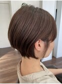 アイロンなしでも扱いやすいすっきりくびれショート