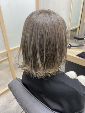 フレーム なんば店(FRAME) 白髪ぼかし＋極細ハイライト＋選べるカラー剤