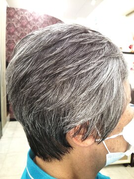 アン ビューティースペース(Ann Beauty Space) 手櫛でOKショート