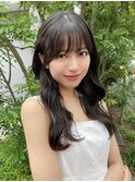 大人かわいいロングレイヤーカット小顔にみせるシースルー前髪/