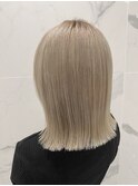 透明感ホワイトベージュぱつっとBOB
