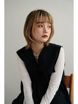 ジュール 新宿三丁目(Joule) 黒髪ロング/グレーベージュ/レイヤーロング/新宿駅