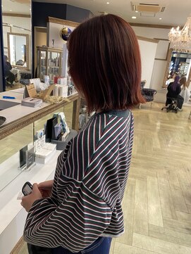 コワファースト 大分(COIFF1RST) 外ハネ×レッド