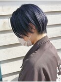ショート　ネイビーカラー　イメチェン