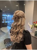 ハーフアップ