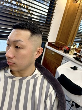 ザナンバースリー 八王子(THE NUMBER THREE) フェード/スキンフェード/メンズカット/メンズパーマ【八王子】