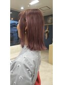 ミディアムヘアスタイル