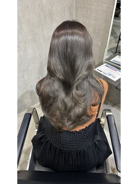 ラック(LUCK) イルミナカラー/船橋/バレイヤージュ/ハイライト/似合わせカット