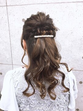 アーシャム(Arsham) 久留米美容室ハーフアップ