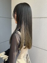 ヘアーアイストゥーレ(HAIR ICI TRE)&nbsp;ロング　オリーブ　ベージュ　髪質改善　似合わせ　担当阿知波