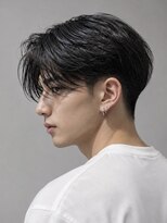 ノイセルヘアー(Noisyle Men's hair) リバースセンターパート/ニュアンスパーマ/ダウンバング/MEN'S
