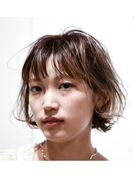 ウメヤ(UMEYA) 柔らかエアリーボブ