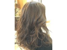 マルサンカクシカクプラスヘアー(〇△□＋Hair.)