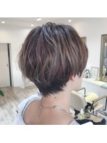 エマ あみ～ろ～ど店(EMMA)&nbsp;ハイトーンカラー×ショートヘア