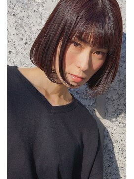 ナンバー デセオ 吉祥寺(N° deseo) 大人可愛い20代30代40代小顔ワンサイドショートボブ丸み前下がり