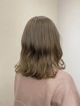 リリアーナ(LILIANA) 【LILIANA】ダブルカラーで作るOlive beige♪