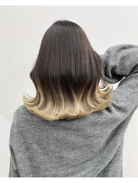 アライブ キチジョウジ(ALIVE Kichijoji) 【ALIVE吉祥寺】グラデーションカラーベージュ