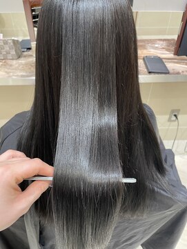 クララ ヒロシマ(CLALA Hiroshima) 髪質改善トリートメント