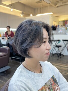 クラウドヘアー CLOUD HAIR 毛先カラー/グラデーションカラー/刈り上げショートボブ