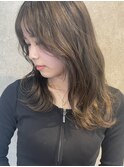 オリーブ×ベージュ