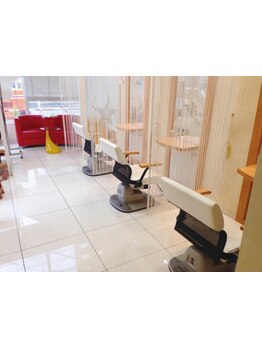 《舎人駅徒歩5分》実力派スタイリストがトータルサポート◎お悩み/スタイルのご相談お任せください*