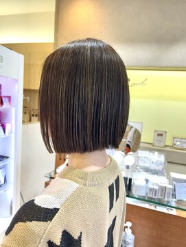 クール ヘアー ギャラリー 神明町店(COOL Hair gallery) コンパクトミニボブ