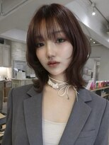 ミンクス渋谷スマートサロン(MINX shibuya smart salon) 小顔見せ叶う「くびれウルフボブ」× 透明感ショコラブラウン