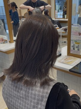 シュヴー 浦安店(CHEVEUX) オリーブグレージュカラー