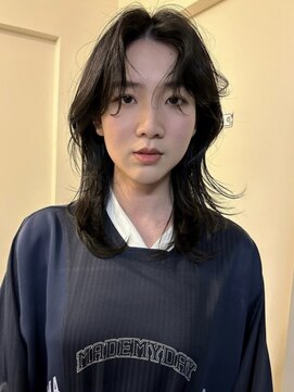 ノラ シブヤ(NORA) 顔周りレイヤーカットミィディアム20代30代ハッシュカット