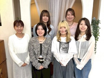 タヒエ(tahie)の写真/◇tahie&STAFF◇女性ならではの親しみやすさと優しい気配り。貴方のお悩みにそっと寄り添う―
